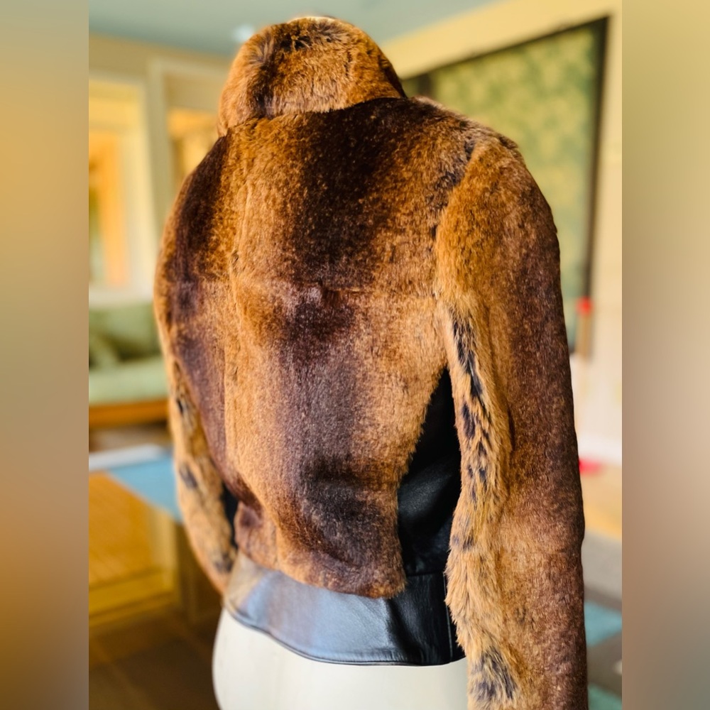 ARMANI Collezioni Leather & Fur Jacket, SMALL, Fitted, Like New, GORGEOUS 💰 - Picture 7 of 14